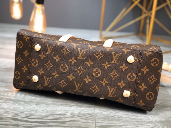 ルイヴィトンバッグ側面デザイン